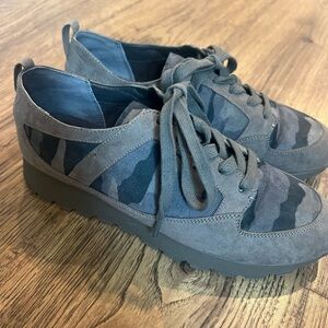 G.I.L.I. GI Janna Tennis Shoe Gray Greens Camo 7M